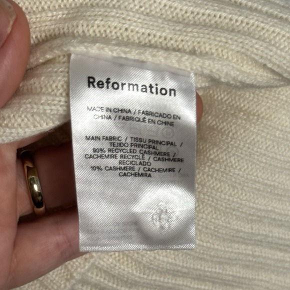 Reformation NWT Women's XL Fantino Cashmere Oversized Sweater In Color Gossamer - Picture 4 of 11